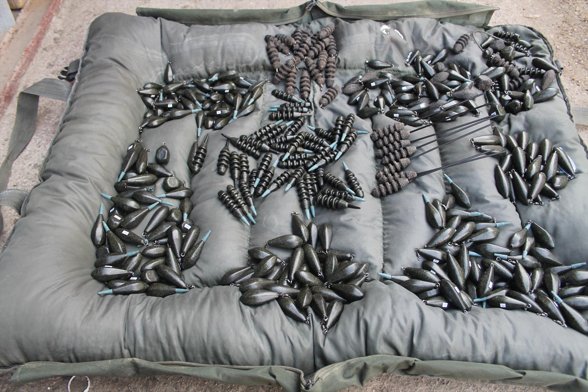 PLUMBI Carp Fishing Leads - anda-0931.JPG